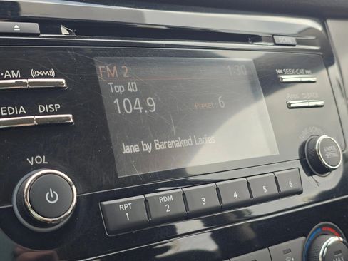 Used 2015 Nissan Rogue SL image 30