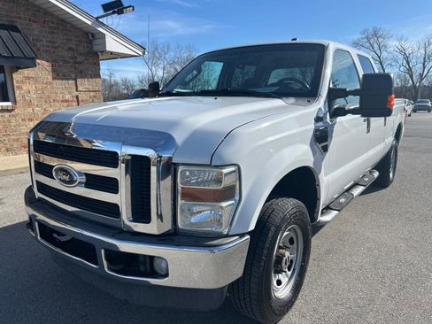 Used 2009 Ford F250 XL image 1