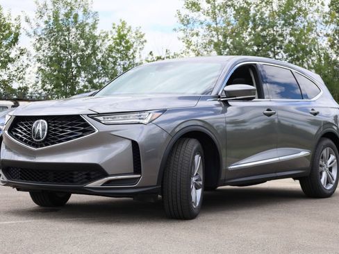 New 2026 Acura MDX SH-AWD image 3