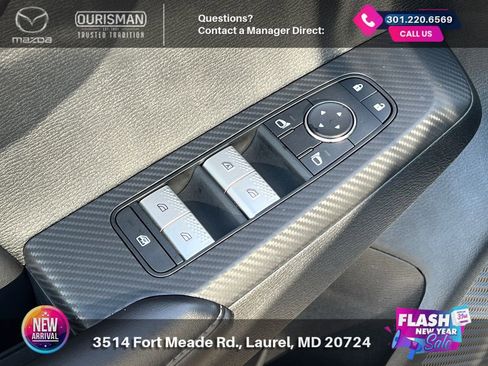 Used 2022 Mitsubishi Outlander SE image 9