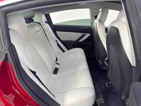 Used 2020 Tesla Model 3 Standard Range Plus image 39