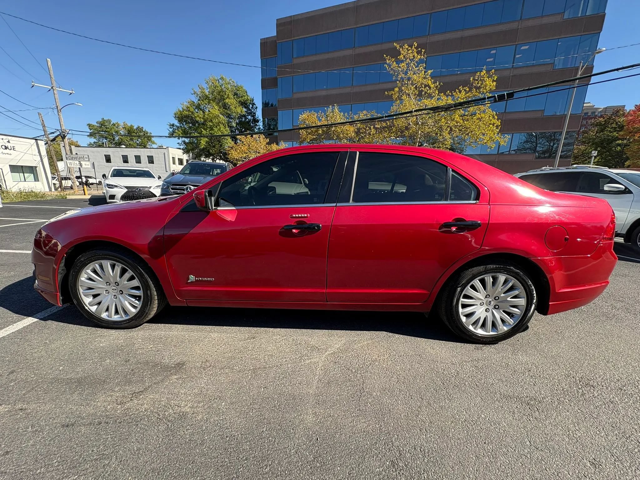 Used 2012 Ford Fusion Hybrid FWD image 5