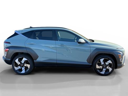 Certified 2025 Hyundai Kona Limited image 6