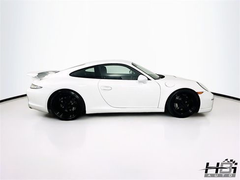 Used 2013 Porsche 911 Carrera S image 5