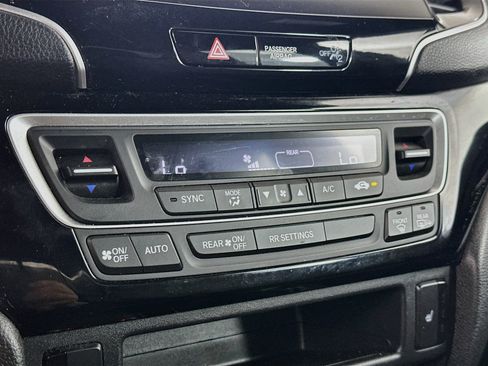 Used 2022 Honda Ridgeline Black Edition image 24