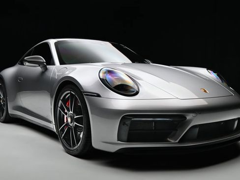 Used 2022 Porsche 911 Carrera 4 GTS image 36