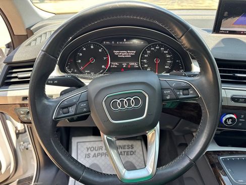 Used 2019 Audi Q7 2.0T Premium AWD/4WD image 11