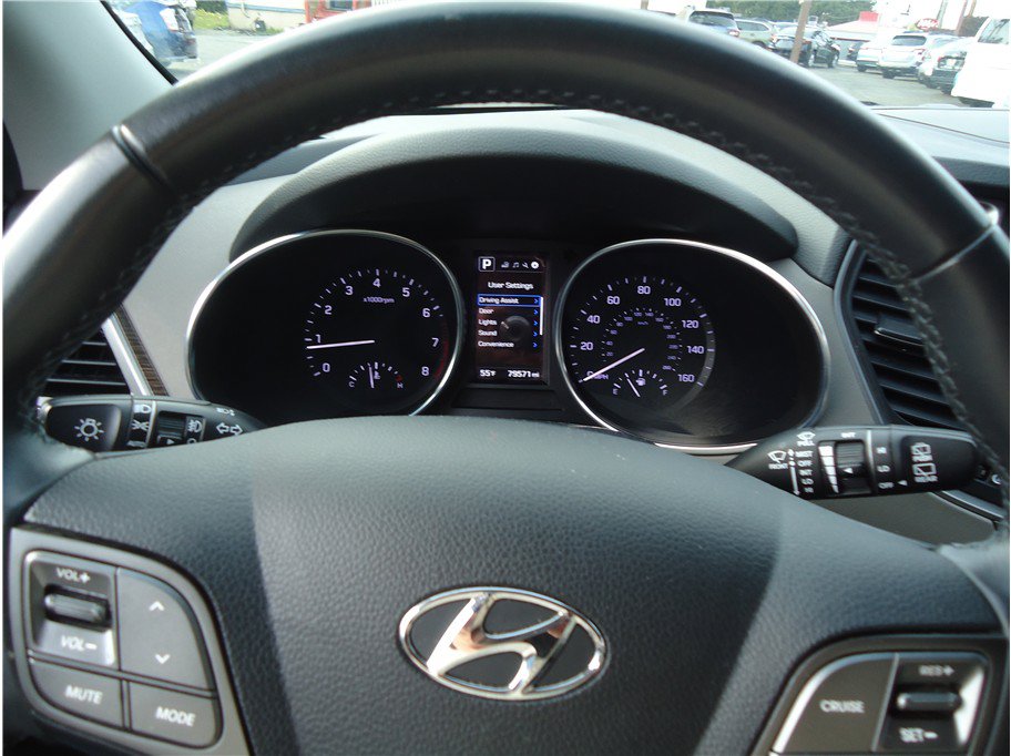 Used 2017 Hyundai Santa Fe Sport AWD/4WD image 28