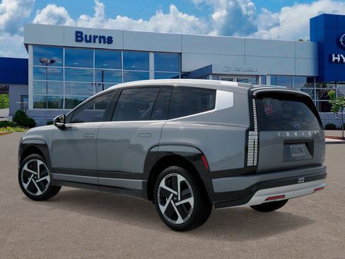 New 2026 Hyundai Ioniq 9 Limited image 5