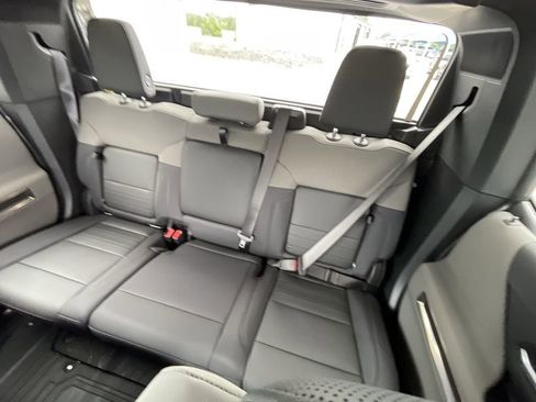 New 2025 GMC Hummer EV 3X AWD/4WD image 34