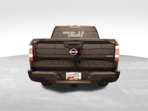 New 2026 Nissan Frontier SV w/ SV Convenience Package AWD/4WD image 3