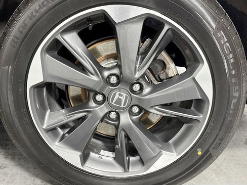 Used 2024 Honda Odyssey Elite image 35