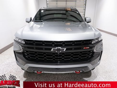 Used 2024 Chevrolet Tahoe Z71 w/ Luxury Package AWD/4WD image 7
