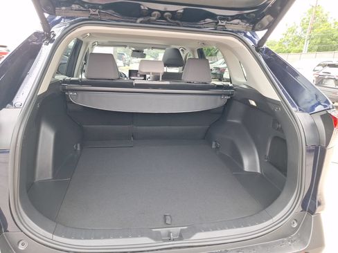 Used 2025 Toyota RAV4 XLE w/ Convenience Package FWD image 37