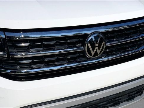 Used 2023 Volkswagen Atlas SE AWD/4WD image 31