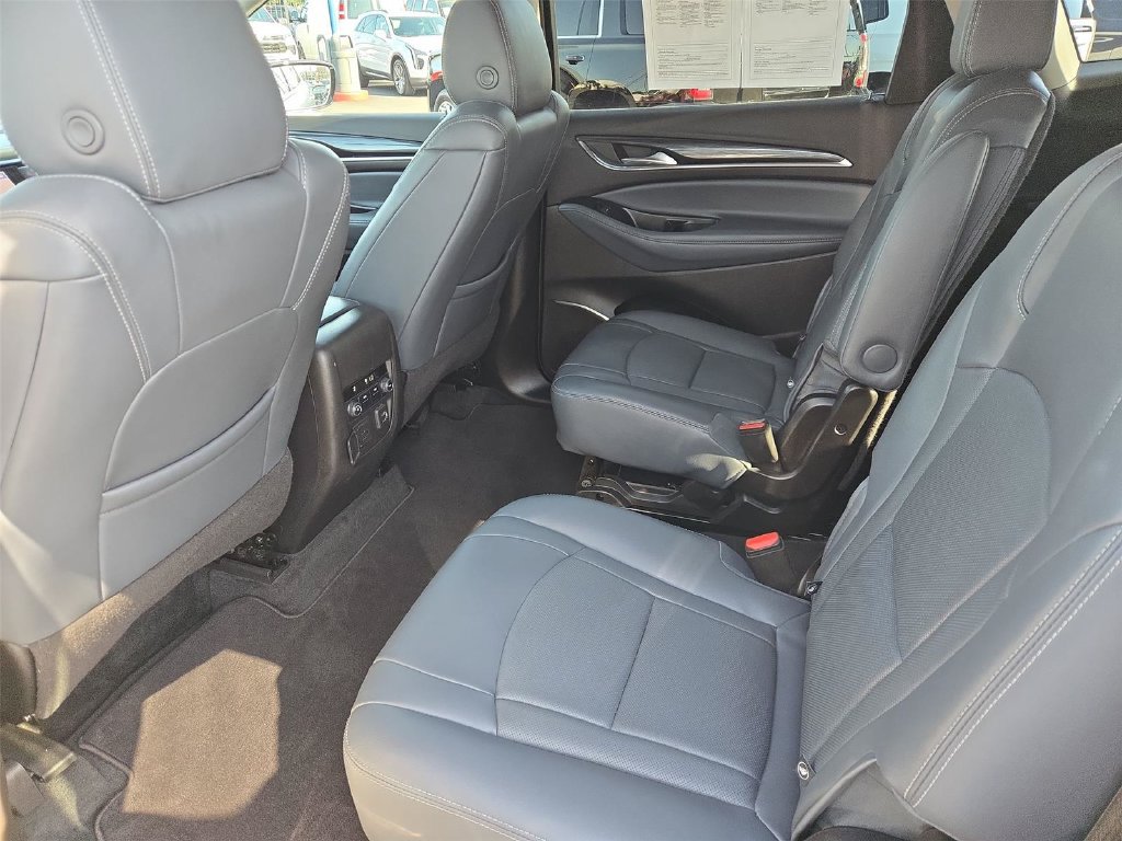 Certified 2021 Buick Enclave Essence w/ Sound and Sites Package FWD image 18