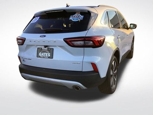Used 2025 Ford Escape Platinum AWD/4WD image 10