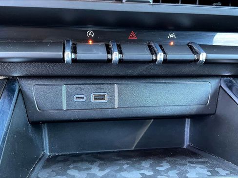 Certified 2024 GMC Canyon Elevation RWD image 64