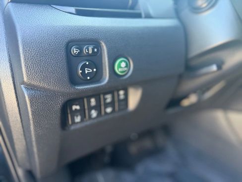 Used 2025 Honda Ridgeline Black Edition image 15