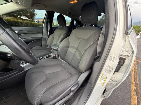 Used 2013 Dodge Dart SXT FWD image 11
