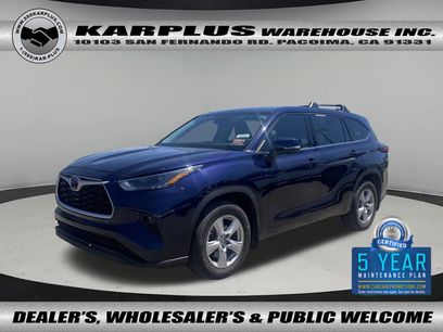Used 2022 Toyota Highlander LE