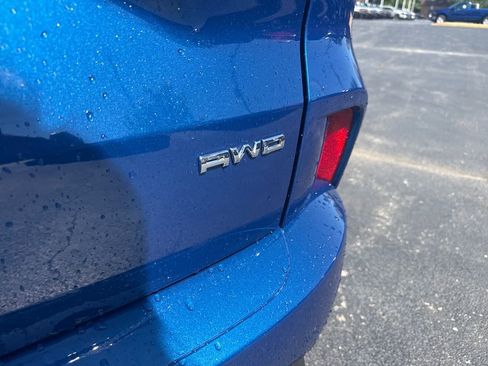 Used 2023 Ford Escape ST-Line w/ Tech Pack #1 AWD/4WD image 11