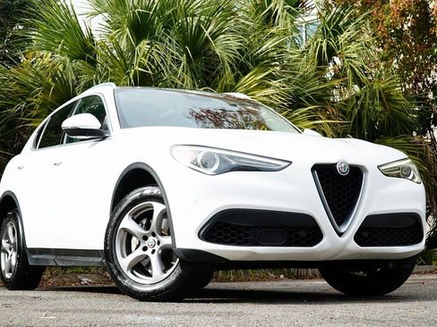 Used 2021 Alfa Romeo Stelvio Sprint w/ Sun & Sound Package image 2