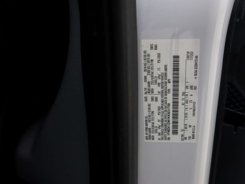 Used 2019 Ford Transit 150 XL RWD image 32