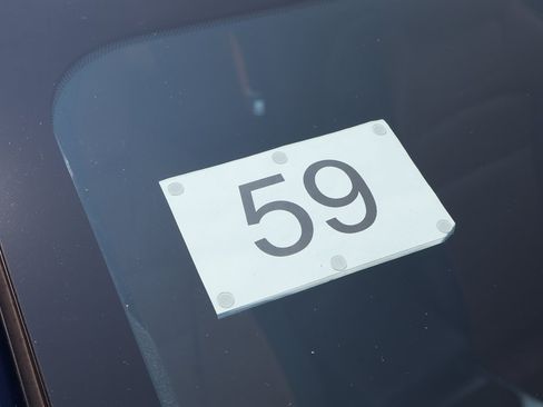 Used 2013 Jaguar XF R RWD image 15