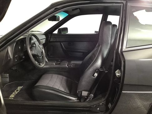 Used 1987 Porsche 924 S RWD image 5