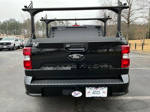 Used 2025 Ford Maverick Lobo image 10