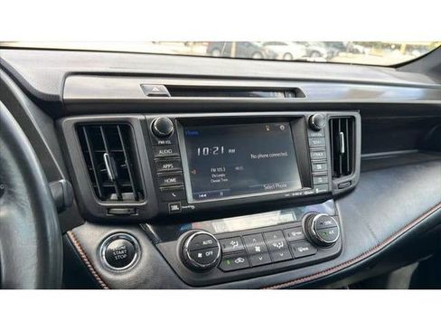 Certified 2018 Toyota RAV4 SE w/ Power Extra Value Package FWD image 28