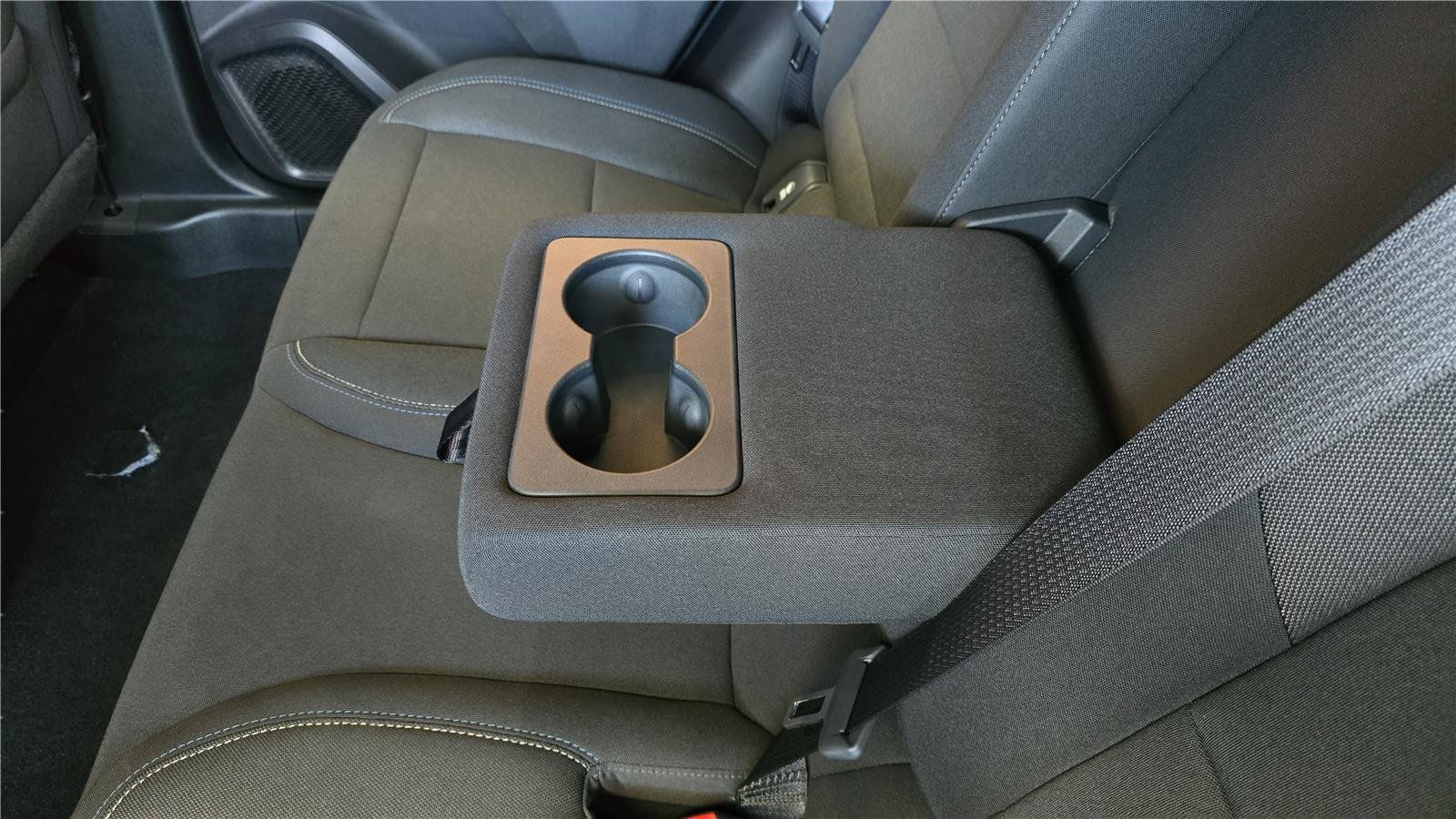 Used 2026 Chevrolet Equinox EV LT FWD image 19