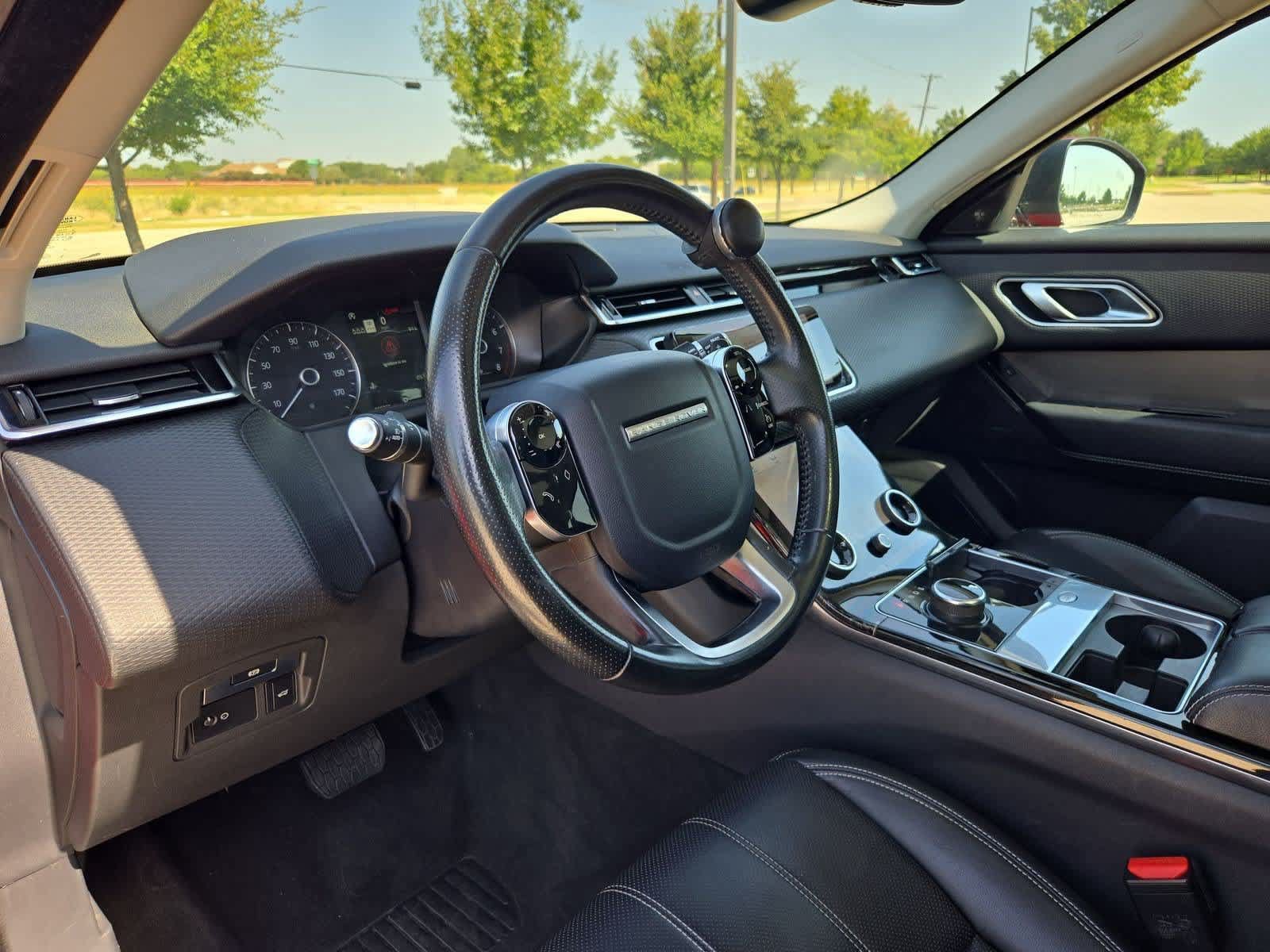 Used 2020 Land Rover Range Rover Velar S AWD/4WD image 2