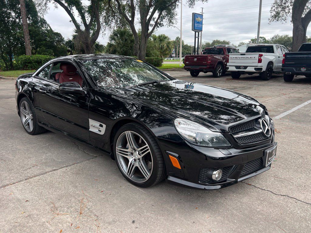 Used 2011 Mercedes-Benz SL 63 AMG image 2