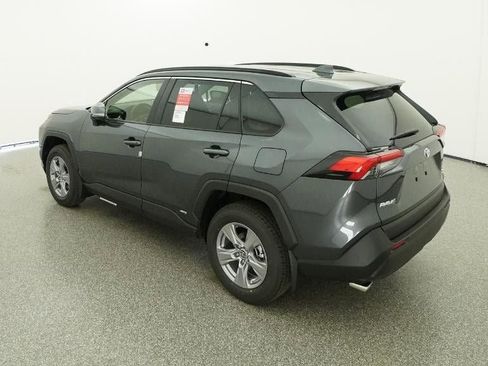 New 2025 Toyota RAV4 XLE image 5