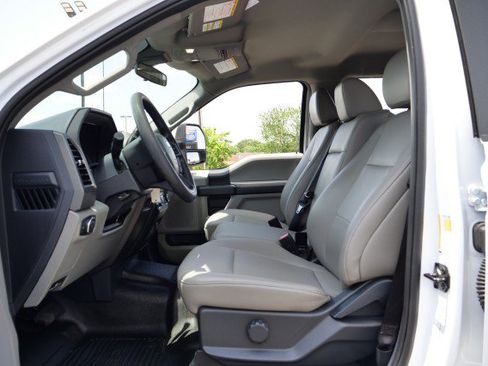Used 2022 Ford F250 XL w/ STX Appearance Package AWD/4WD image 25