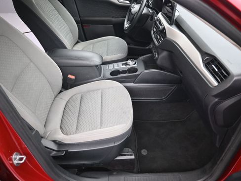 Used 2020 Ford Escape SE FWD image 28