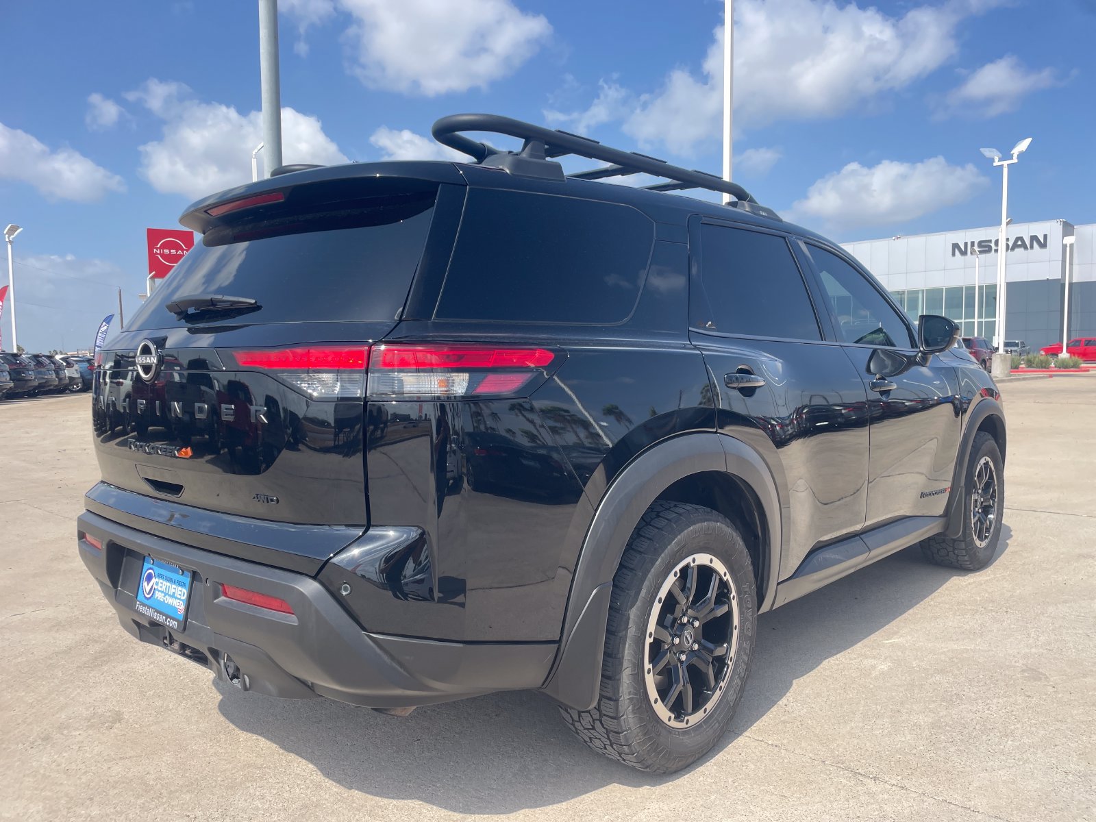 Used 2024 Nissan Pathfinder Rock Creek AWD/4WD image 5