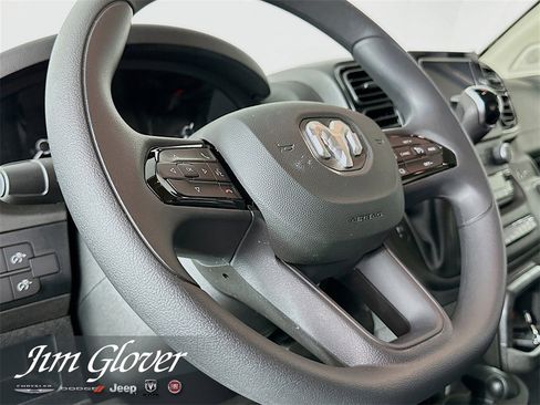 Used 2025 RAM ProMaster 2500 w/ Convenience Group image 22