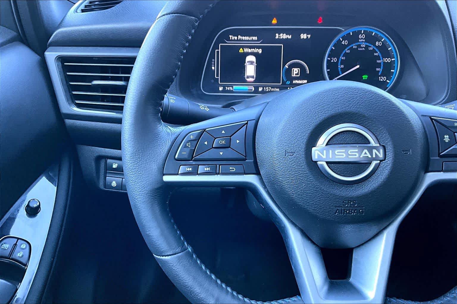 Certified 2024 Nissan Leaf SV Plus FWD image 23
