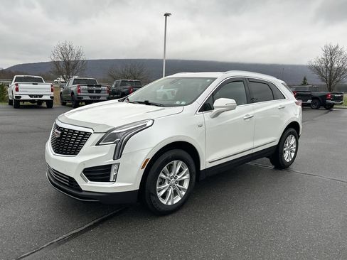 Used 2022 Cadillac XT5 Luxury AWD/4WD image 3