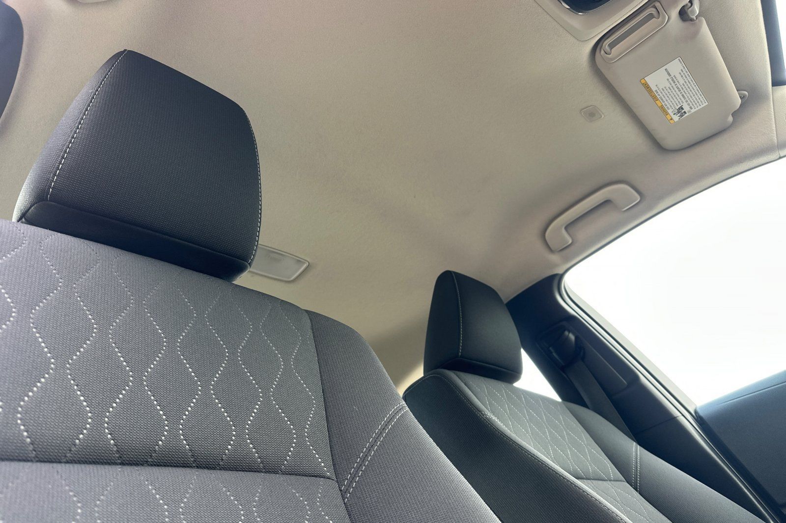 Used 2024 Toyota Corolla LE FWD image 19