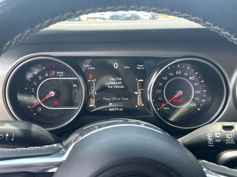 Used 2021 Jeep Wrangler Unlimited Rubicon AWD/4WD image 30
