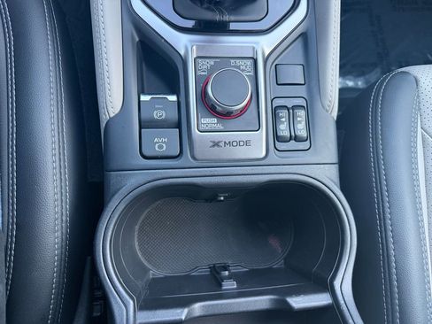 Used 2023 Subaru Forester Limited image 21