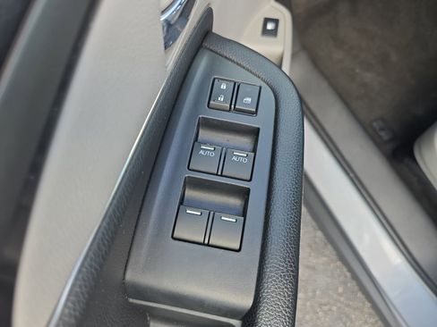 Used 2020 Honda Pilot EX image 13