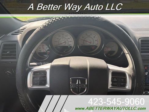 Used 2012 Dodge Challenger R/T w/ Electronics Convenience Group image 7