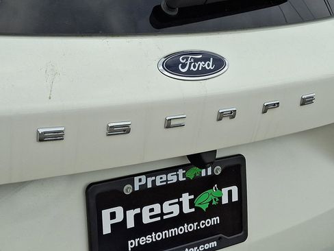 New 2026 Ford Escape PHEV image 19