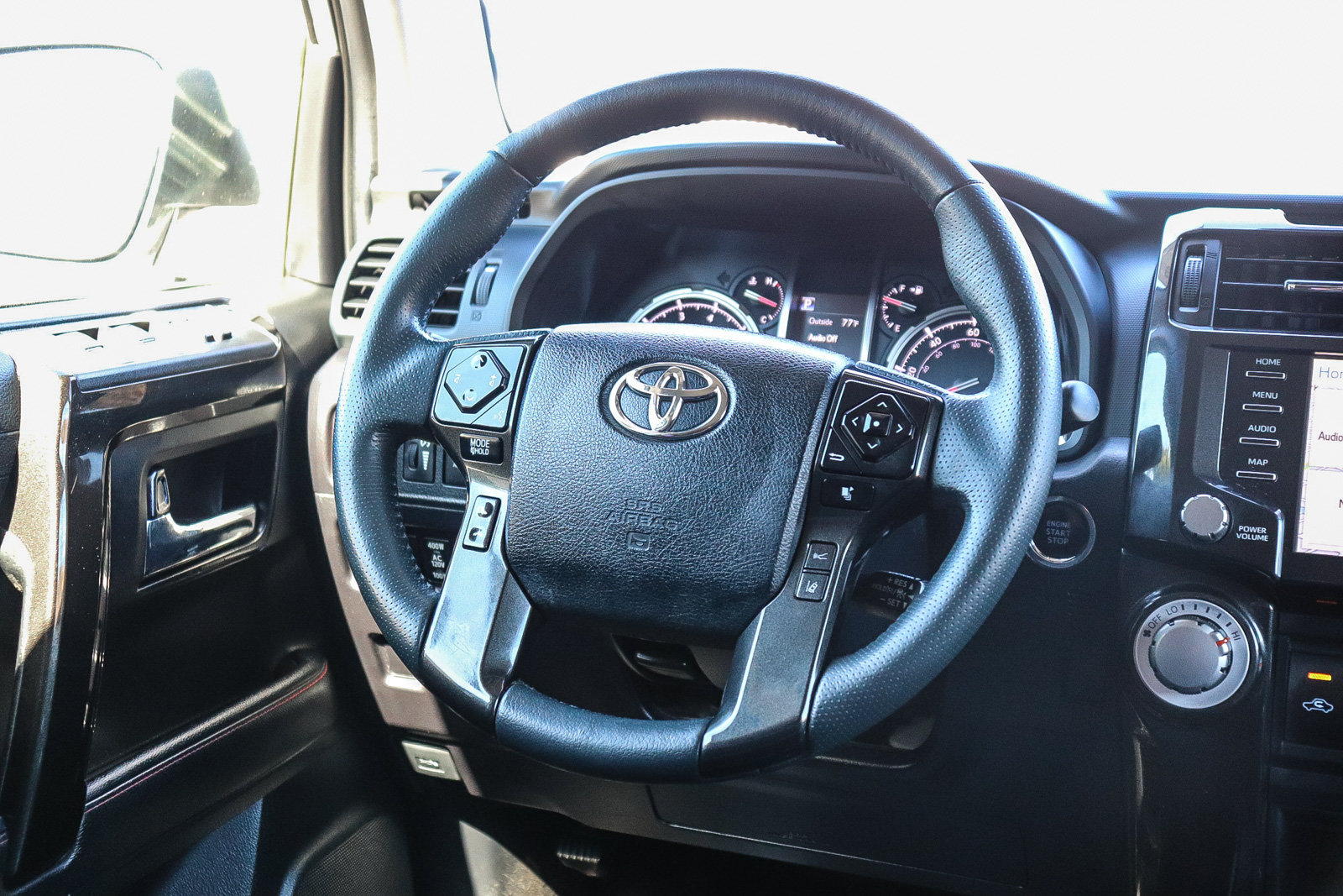 Certified 2021 Toyota 4Runner TRD Off-Road Premium AWD/4WD image 16