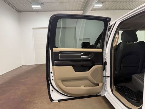 Used 2020 RAM 1500 Big Horn AWD/4WD image 48